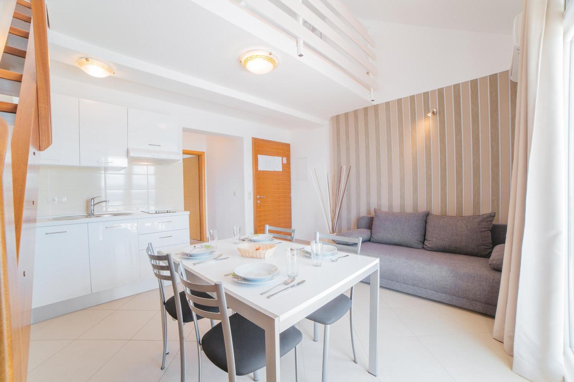 Apartments Sea View Omiš Kültér fotó